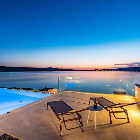 Luxury Novita With Pool * Novigrad (Dalmatia)