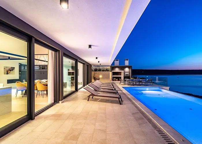 Luxury Novita With Pool * Novigrad (Dalmatia)