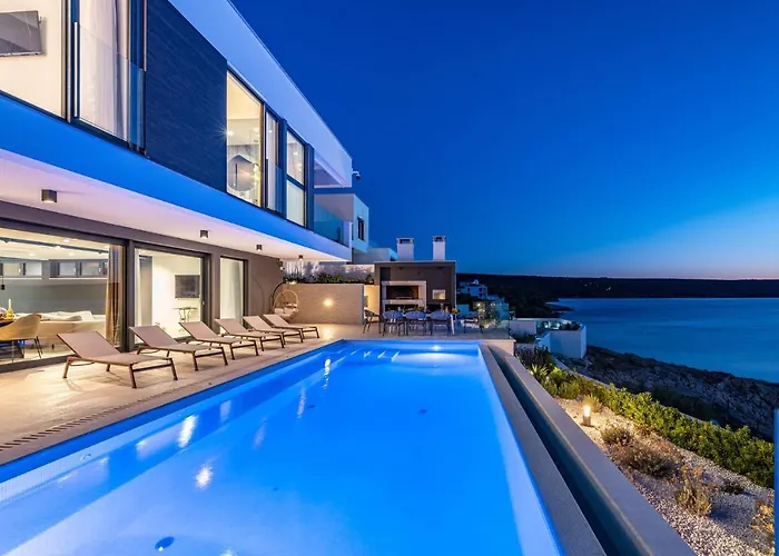 Luxury Novita With Pool * Novigrad (Dalmatia)