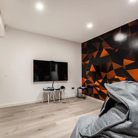 Villa Luxury Novita With Pool *