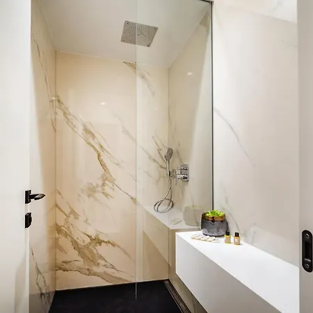 Luxury Novita With Pool *