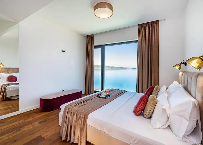 Vila Luxury Novita With Pool Novigrad (Dalmatia)